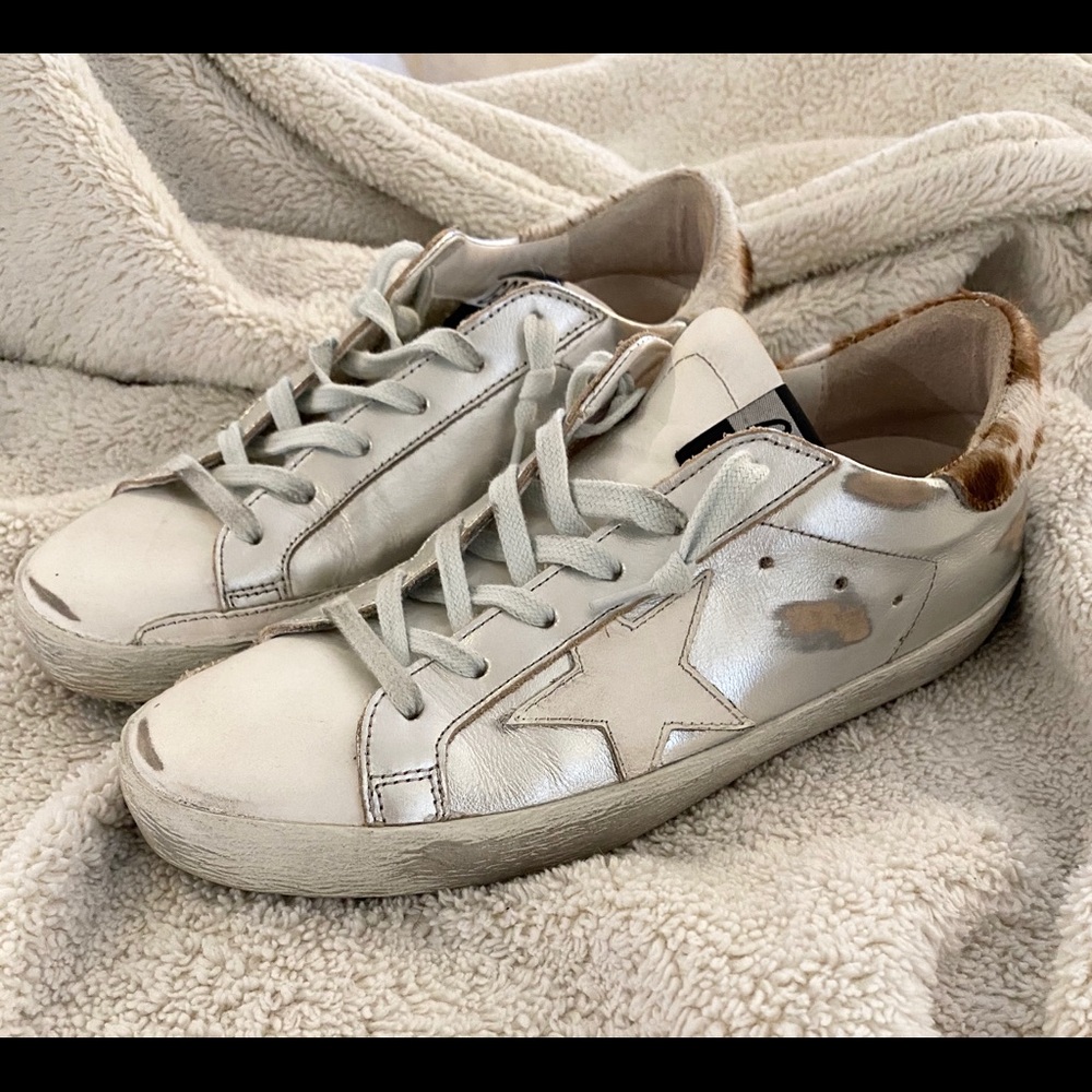 SOLD // Golden Goose Superstars - Size 38